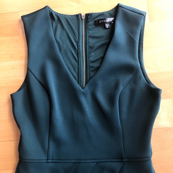 Dynamite cocktail dress - Picture 2 of 5